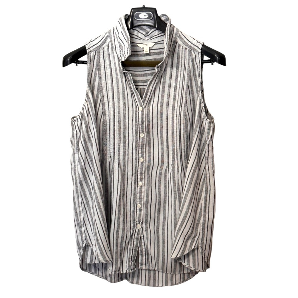 Terra & Sky Sleeveless Striped Button Down Shirt - Gray and White